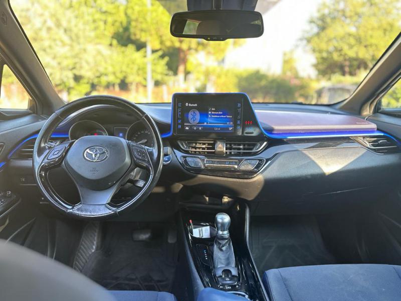 TOYOTA C-HR 1.8 Hybrid Dynamic 