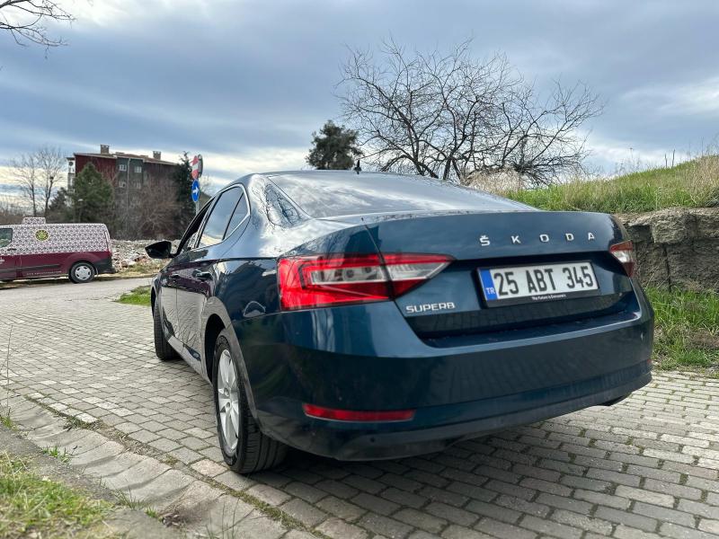 SKODA SUPERB COMFORT PLUS 2021 