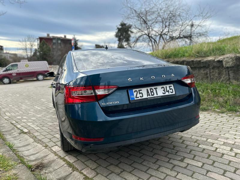 SKODA SUPERB COMFORT PLUS 2021 