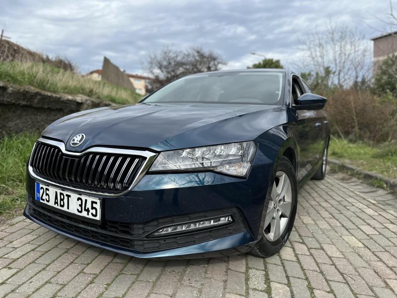 SKODA SUPERB COMFORT PLUS 2021 
