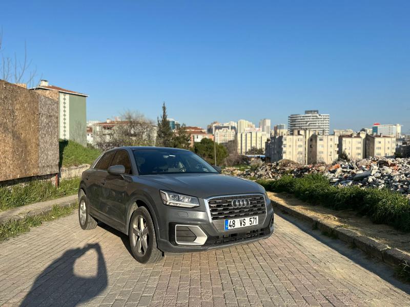 AUDİ Q2 2020 DİZEL SANRUFLU 