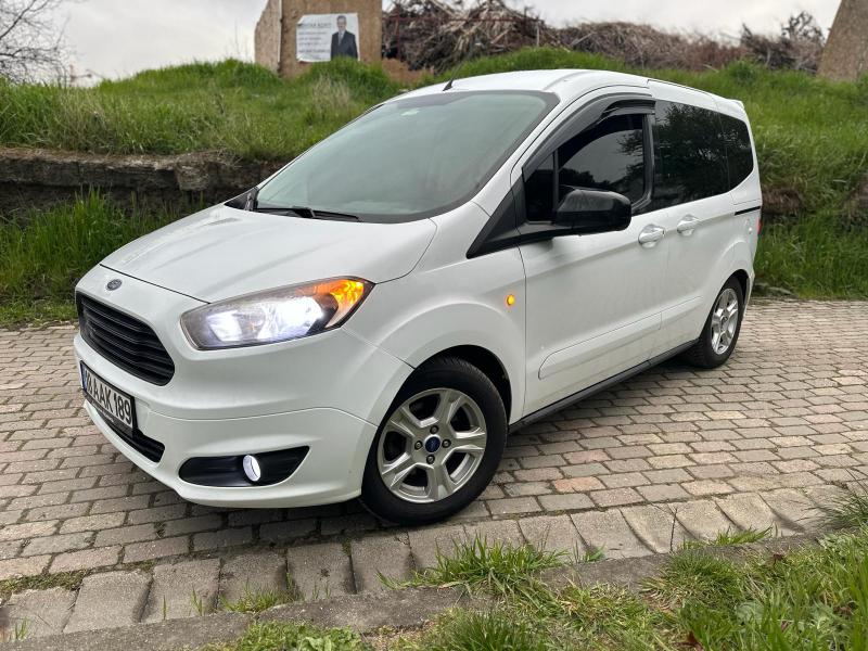 Ford Tourneo Courier 1.6 TDCi Deluxe